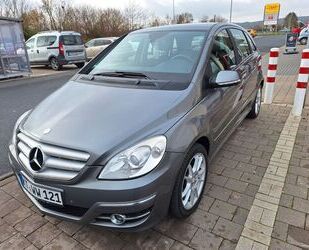 Mercedes-Benz B 180 Gebrauchtwagen