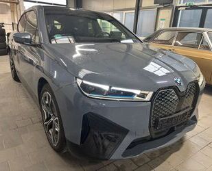 BMW iX Gebrauchtwagen