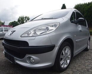 Peugeot 1007 Gebrauchtwagen