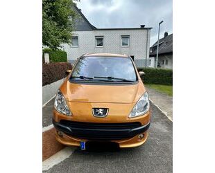 Peugeot 1007 Gebrauchtwagen