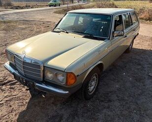 Mercedes-Benz 230 Gebrauchtwagen