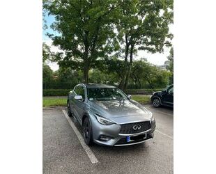 INFINITI Q30 Gebrauchtwagen
