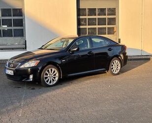 Lexus IS 220 Gebrauchtwagen
