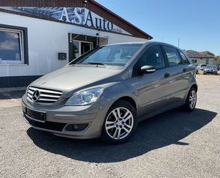 Mercedes-Benz B 180 Gebrauchtwagen