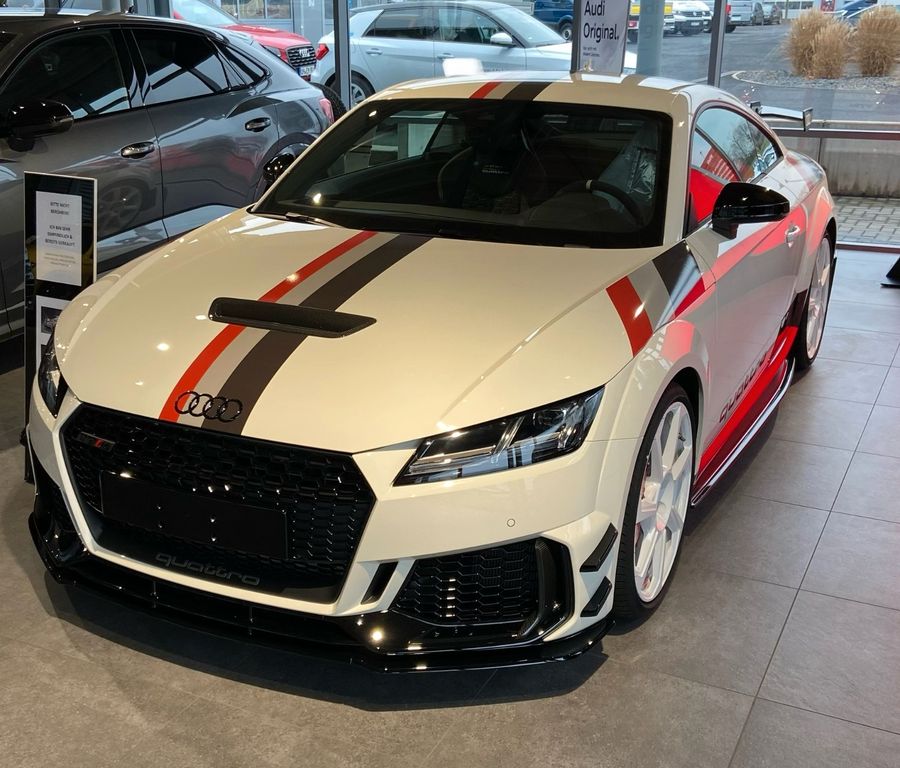 TT RS