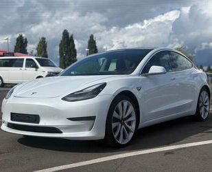 Tesla Model 3 Gebrauchtwagen