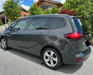 Opel Zafira Tourer Gebrauchtwagen
