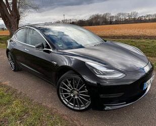 Tesla Model 3 Gebrauchtwagen