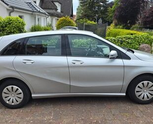 Mercedes-Benz B 180 Gebrauchtwagen