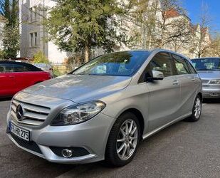 Mercedes-Benz B 180 Gebrauchtwagen