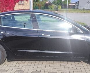 Tesla Model 3 Gebrauchtwagen