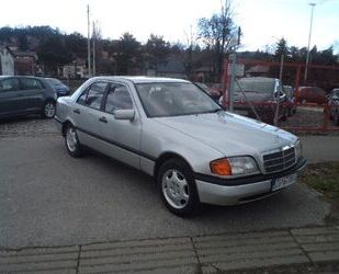 Mercedes-Benz CE 220 Gebrauchtwagen