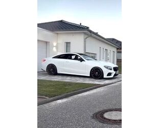 Mercedes-Benz 220 Gebrauchtwagen