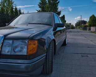 Mercedes-Benz 230 Gebrauchtwagen