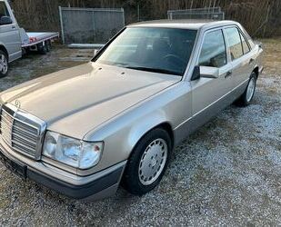 Mercedes-Benz 230 Gebrauchtwagen