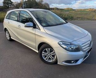 Mercedes-Benz B 180 Gebrauchtwagen
