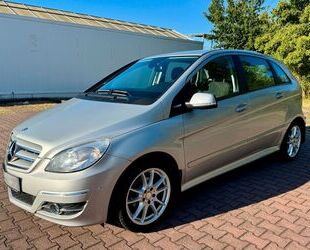 Mercedes-Benz B 180 Gebrauchtwagen