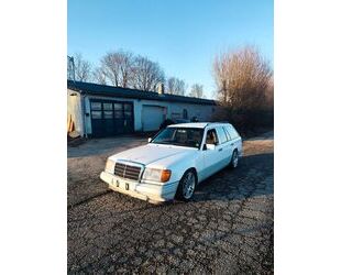 Mercedes-Benz E 230 Gebrauchtwagen