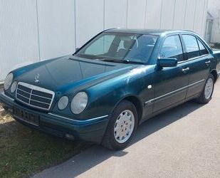 Mercedes-Benz E 290 Gebrauchtwagen