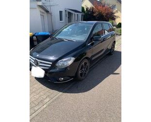 Mercedes-Benz B 180 Gebrauchtwagen