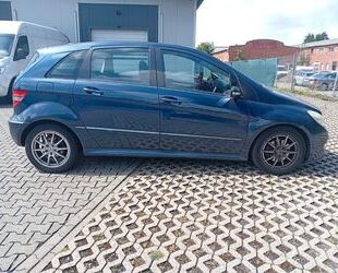 Mercedes-Benz B 200 Gebrauchtwagen