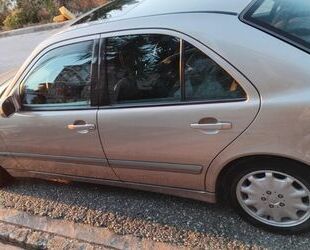 Mercedes-Benz 200 Gebrauchtwagen