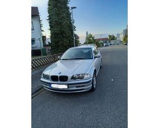 BMW 323 Gebrauchtwagen