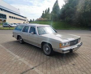 Ford Ford Crown Victoria Country Squire 5,0L Oldtimer 1 Oldtimer