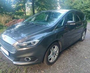 Ford S-Max Gebrauchtwagen
