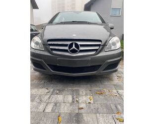 Mercedes-Benz B 200 Gebrauchtwagen