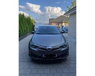 Toyota Auris Gebrauchtwagen