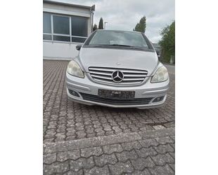 Mercedes-Benz B 180 Gebrauchtwagen