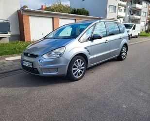Ford S-Max Gebrauchtwagen