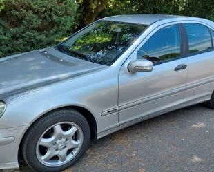 Mercedes-Benz C 180 Gebrauchtwagen