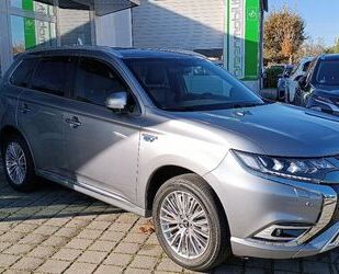 Mitsubishi Plug-in Hybrid Outlander Gebrauchtwagen
