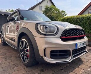 Audi John Cooper Works Countryman 