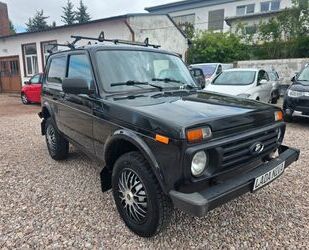 Lada Taiga 