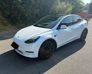 Tesla Model Y Gebrauchtwagen