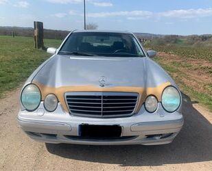 Mercedes-Benz E 200 Gebrauchtwagen