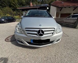 Mercedes-Benz B 180 Gebrauchtwagen