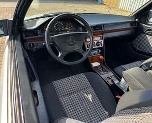 Mercedes-Benz 300 Gebrauchtwagen