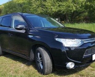 Mitsubishi Plug-in Hybrid Outlander Gebrauchtwagen