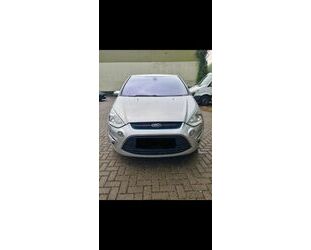 Ford S-Max Gebrauchtwagen