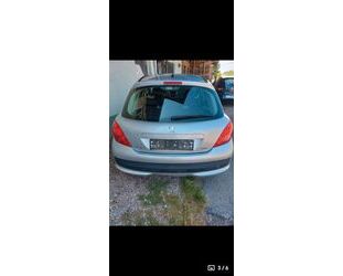 Peugeot 207 Gebrauchtwagen