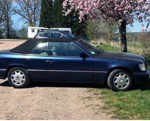 Mercedes-Benz E 220 Gebrauchtwagen