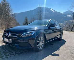 Mercedes-Benz 220 Gebrauchtwagen