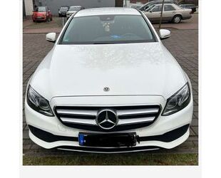 Mercedes-Benz E 200 Gebrauchtwagen