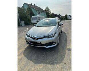 Toyota Auris Gebrauchtwagen