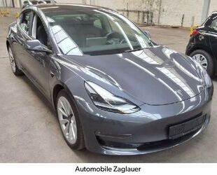 Tesla Model 3 Gebrauchtwagen