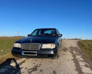 Mercedes-Benz 230 Gebrauchtwagen